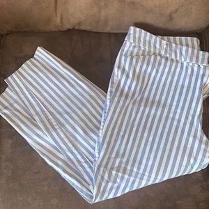 Old Navy Pixie Ankle Pants